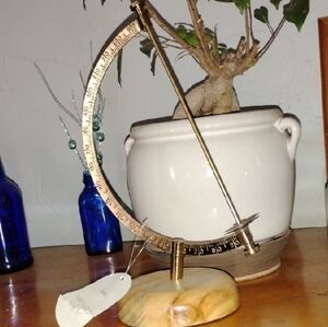 Threshold Globe with Brass Finish